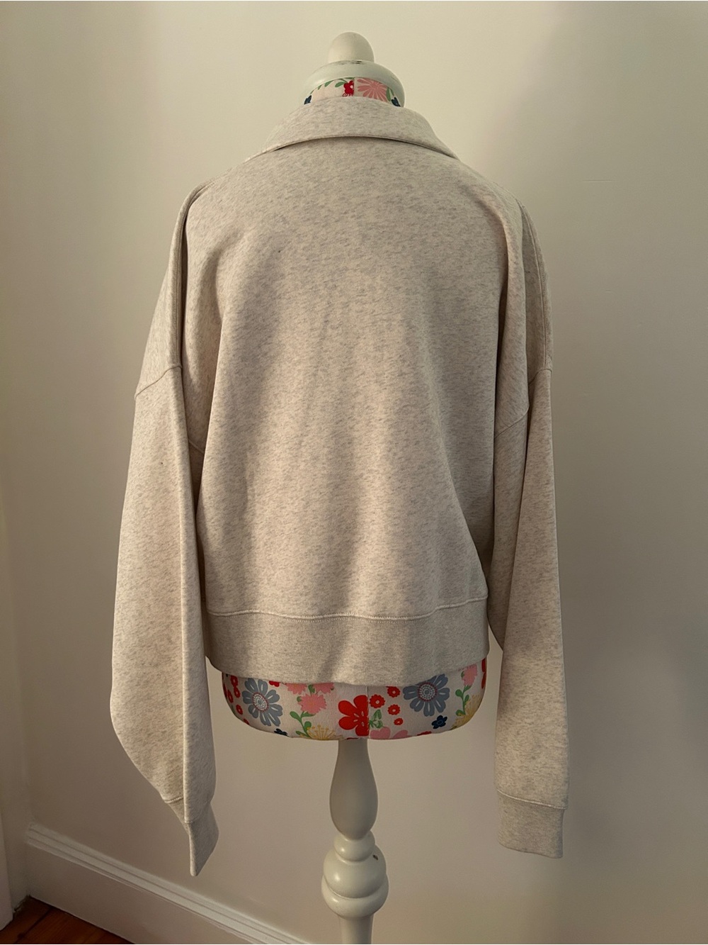 Calvin Klein - Quarter Zip Sweatshirt - Picture 3 of 4